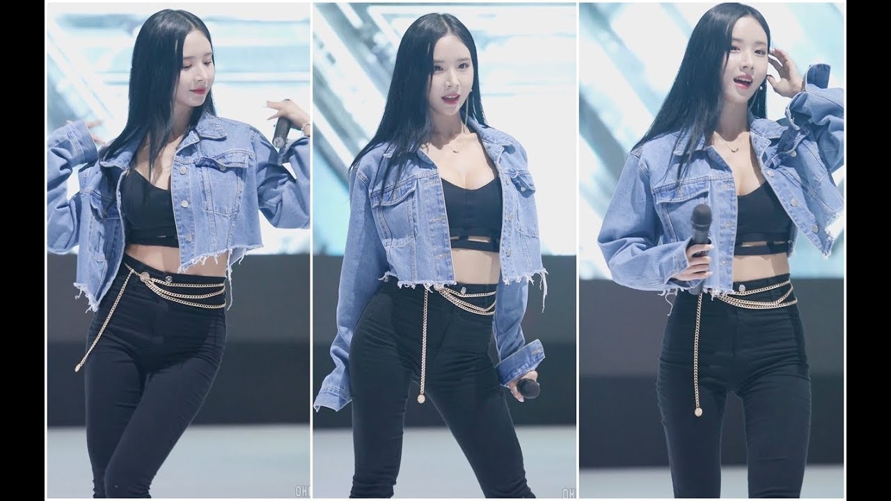 190331 포켓걸스 (PocketGirls) 하빈 직캠 - 뿜뿜 - 1부 (서울모터쇼) By 애니닷
