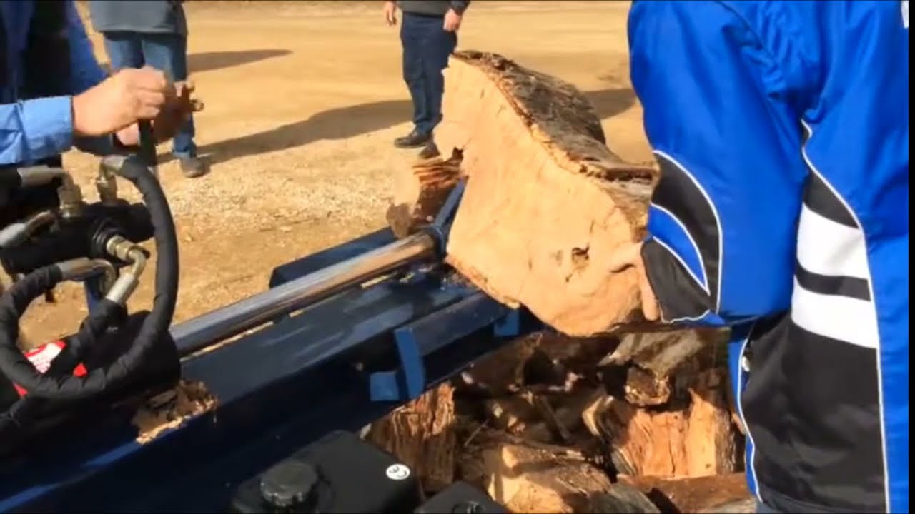 Southern Cross Ag Machinery Log Splitter 6.5HP Petrol