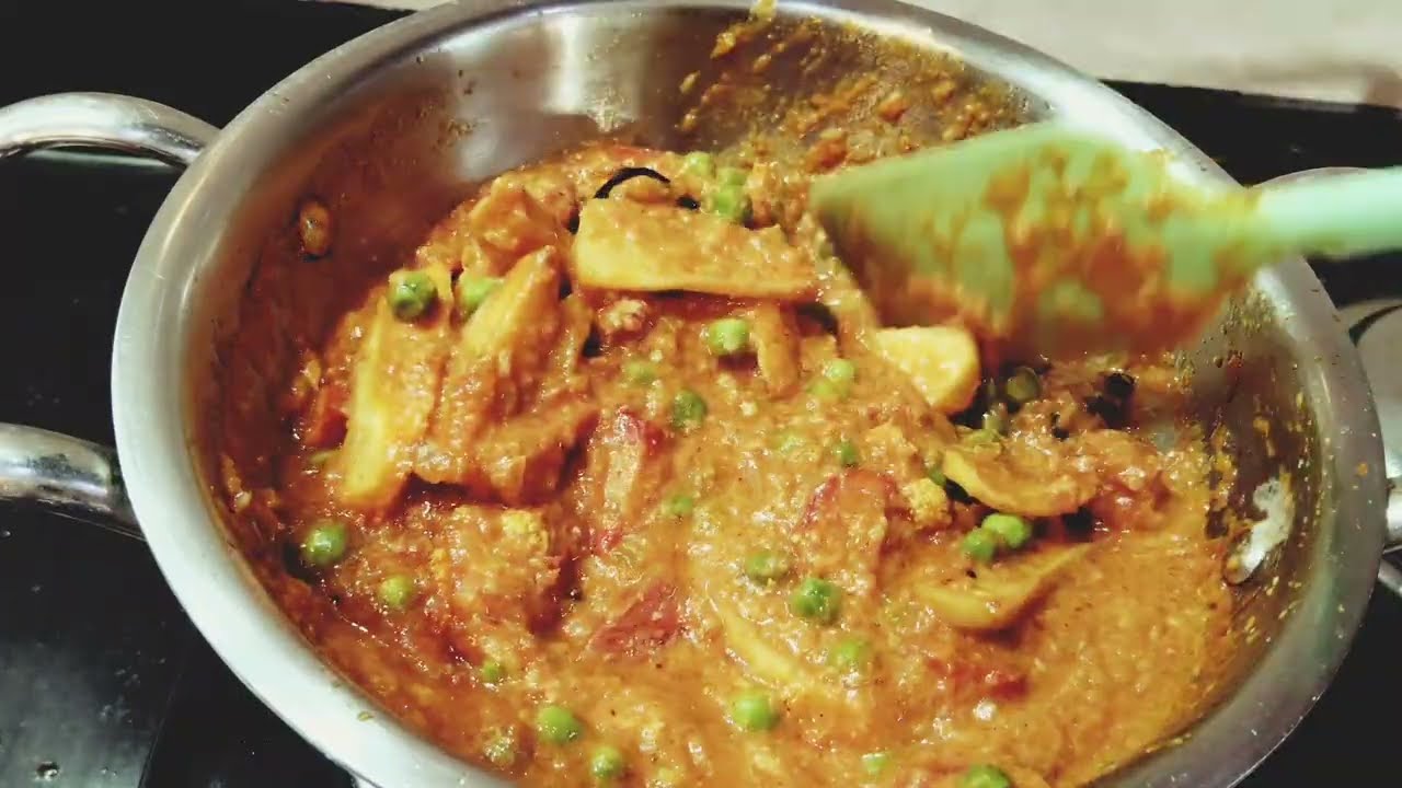 Dhaba style #aloo gobhi gajar matar ki sabji #winter special...