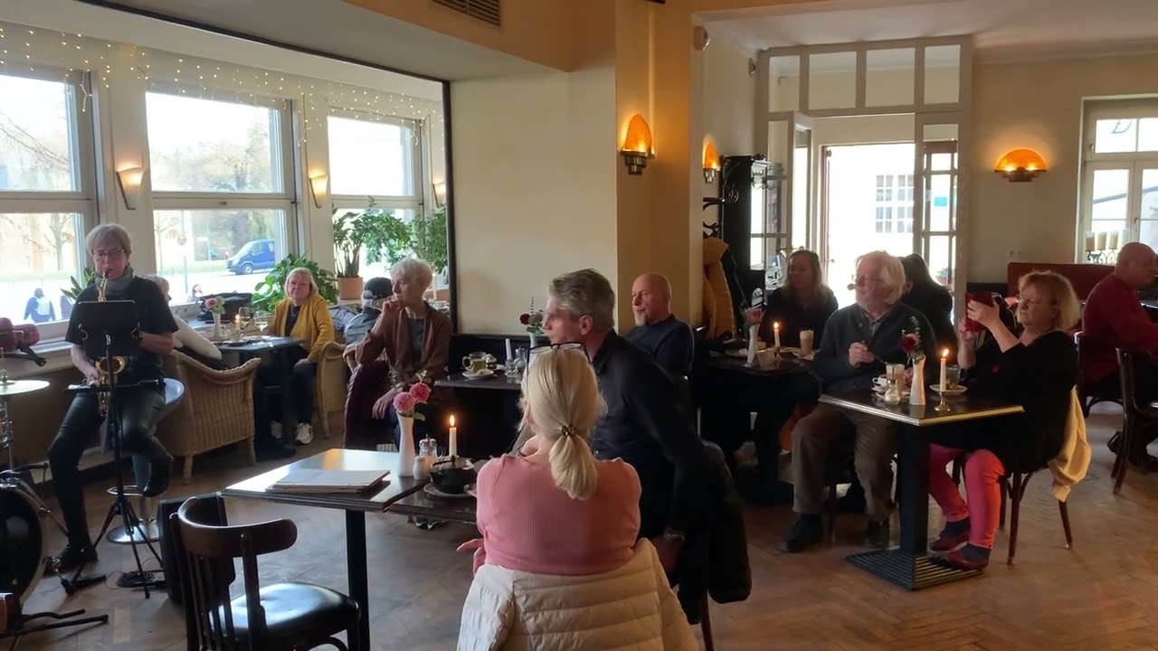 Autumn In New York- Cover CoolJazzQuartet