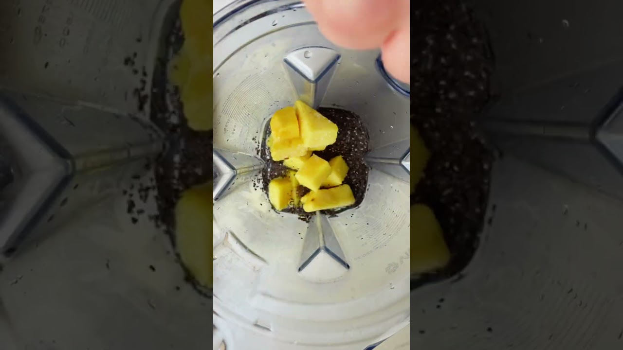 Mexican Cactus Green Juice (aka Licuado de Nopal)
