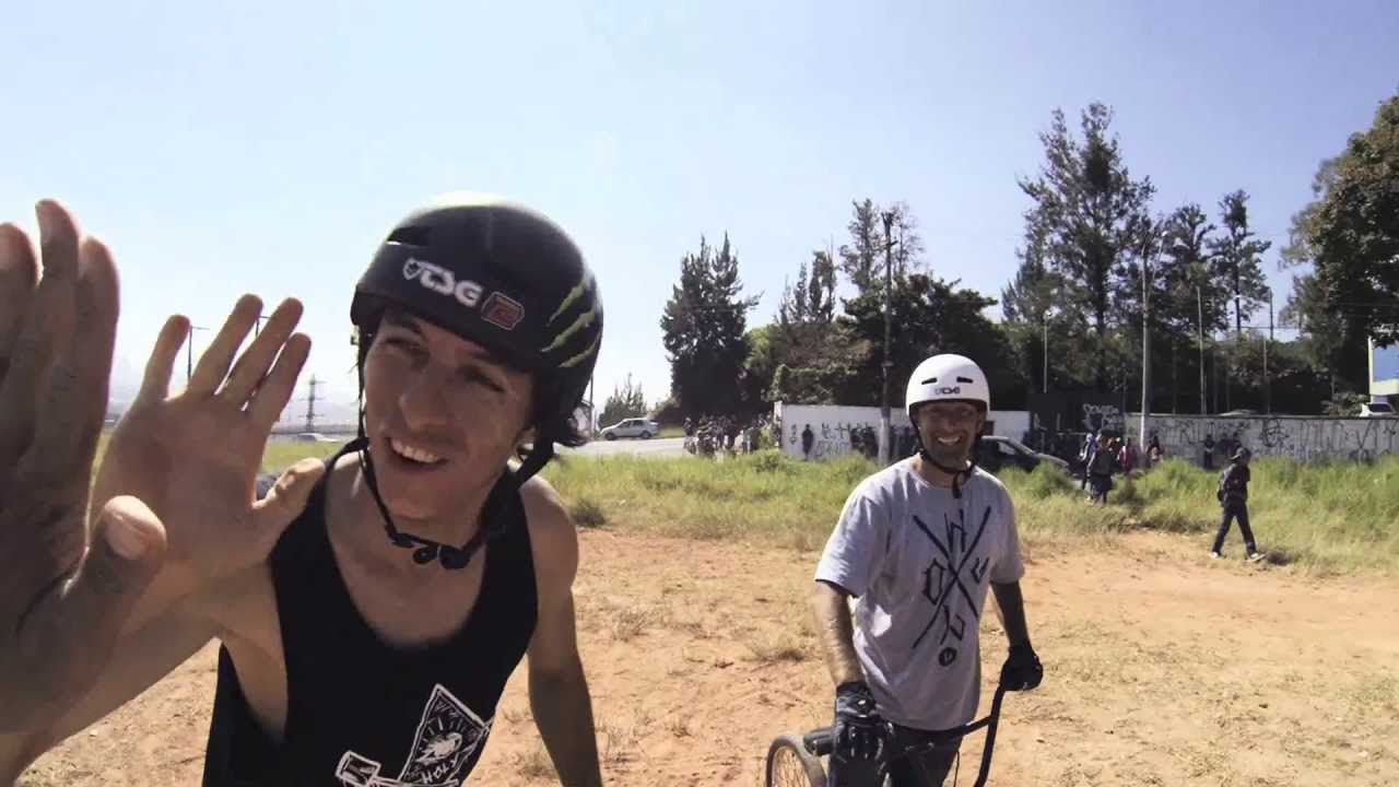 Monster Energy Brasil: Leandro Moreira Overall voa em Caracas Trail