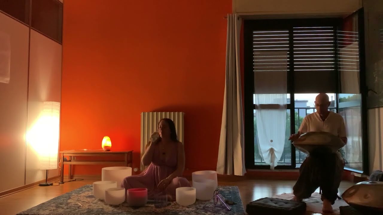 Handpan e campane di cristallo