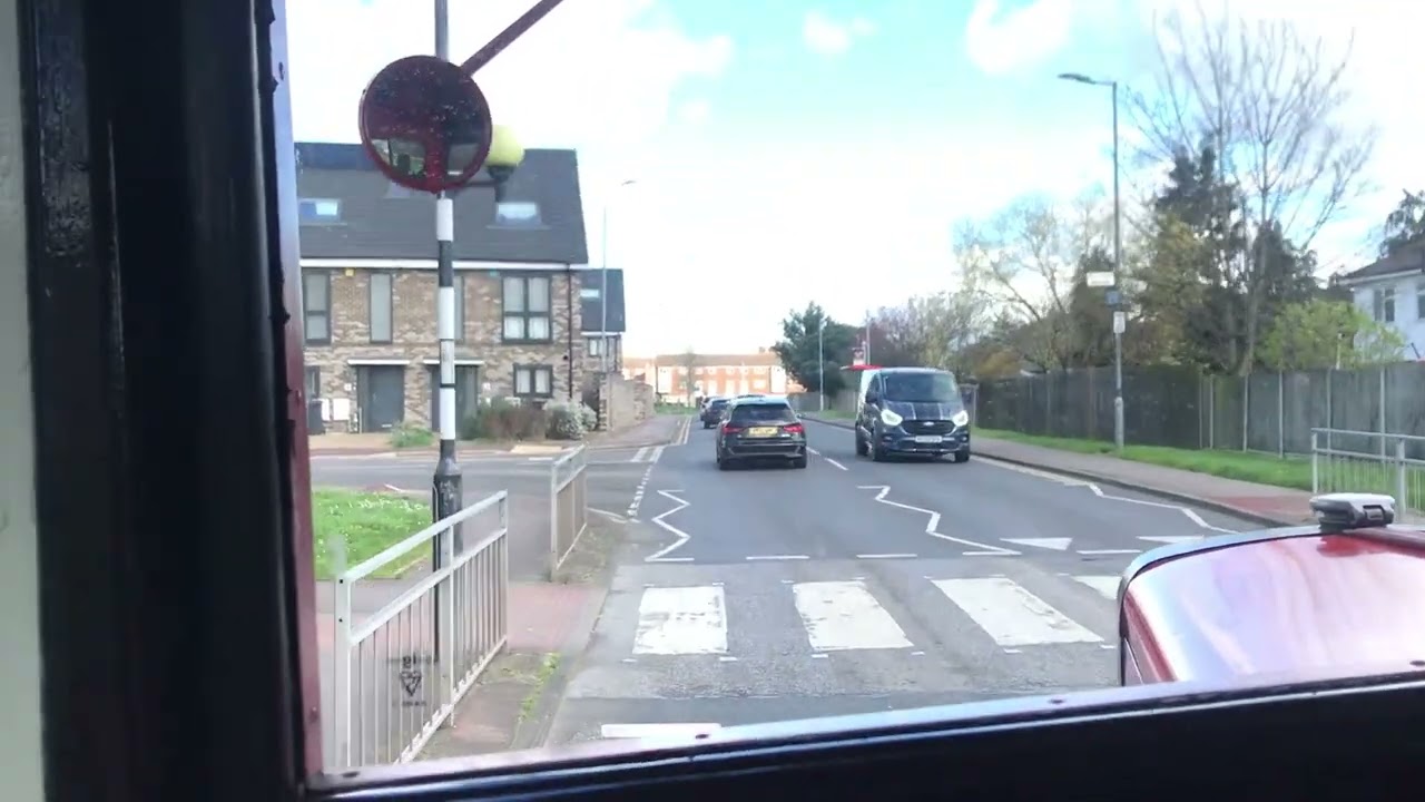 Guy G351 pre war bus ride