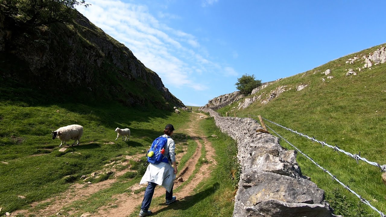 Castleton, Mam Tor and the Great Ridge | Peak District