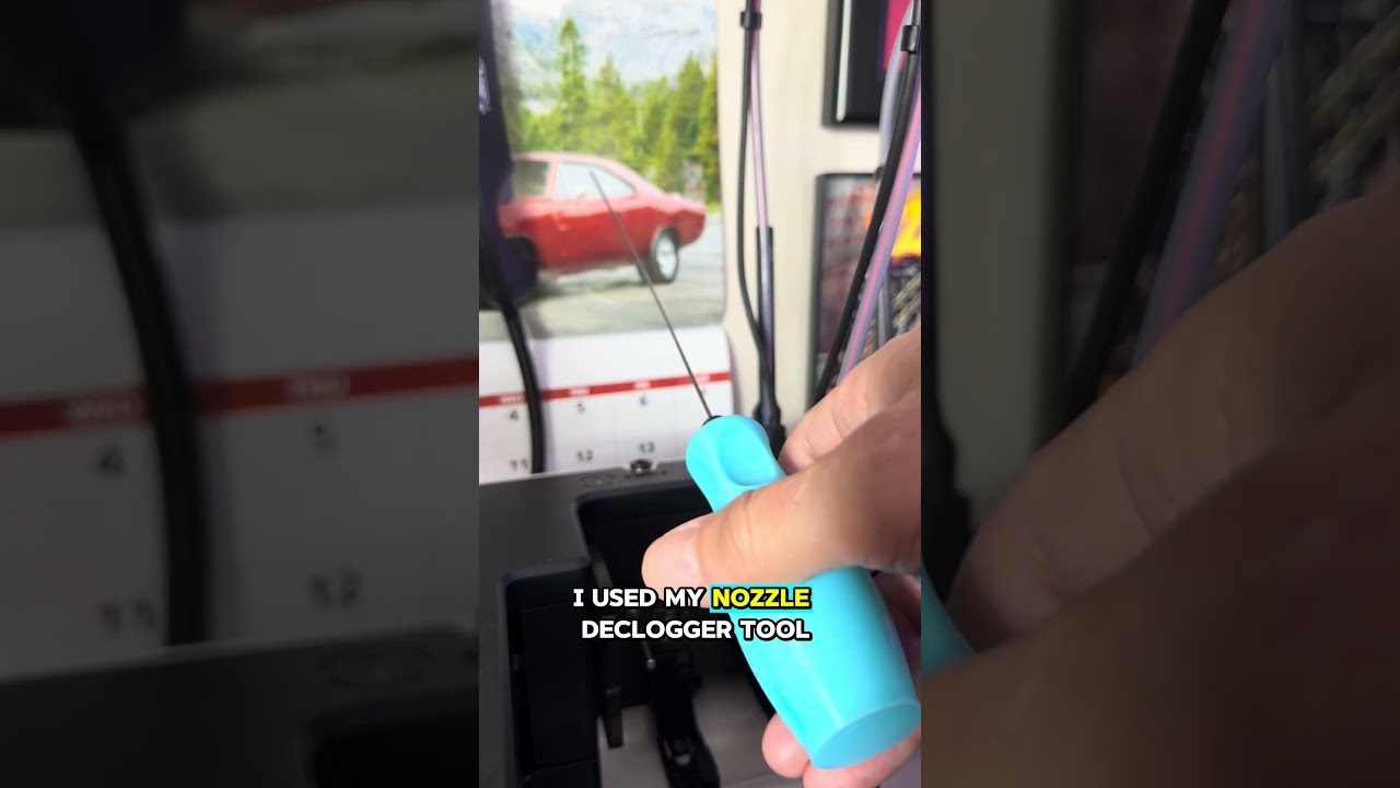 Usunięcie zerwanego filamentu z drukarki Snapmaker U1 wymagało trochę pracy!