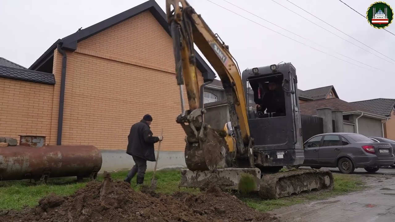 В ПОСЕЛКЕ ИСАЕВА ПРОВОДЯТ НОВЫЕ СЕТИ ВОДОСНАБЖЕНИЯ 