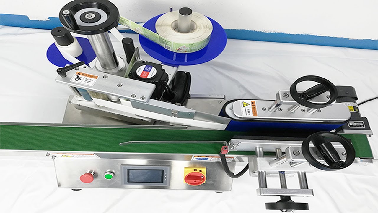 Unboxing labeling machine: how to operate and adjust tabletop bottles labeller equipment