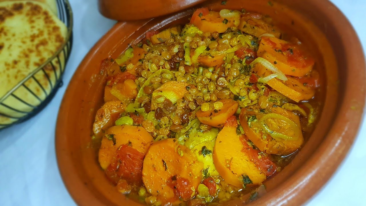 Tajine de poulet patates douces et raisins secs😋ألذ وأسهل طاجين الدجاج بالزبيب و البطاطا الحلوة