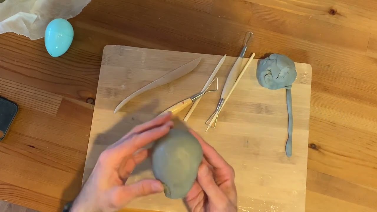 Création d’un visage en pâtes à modeler