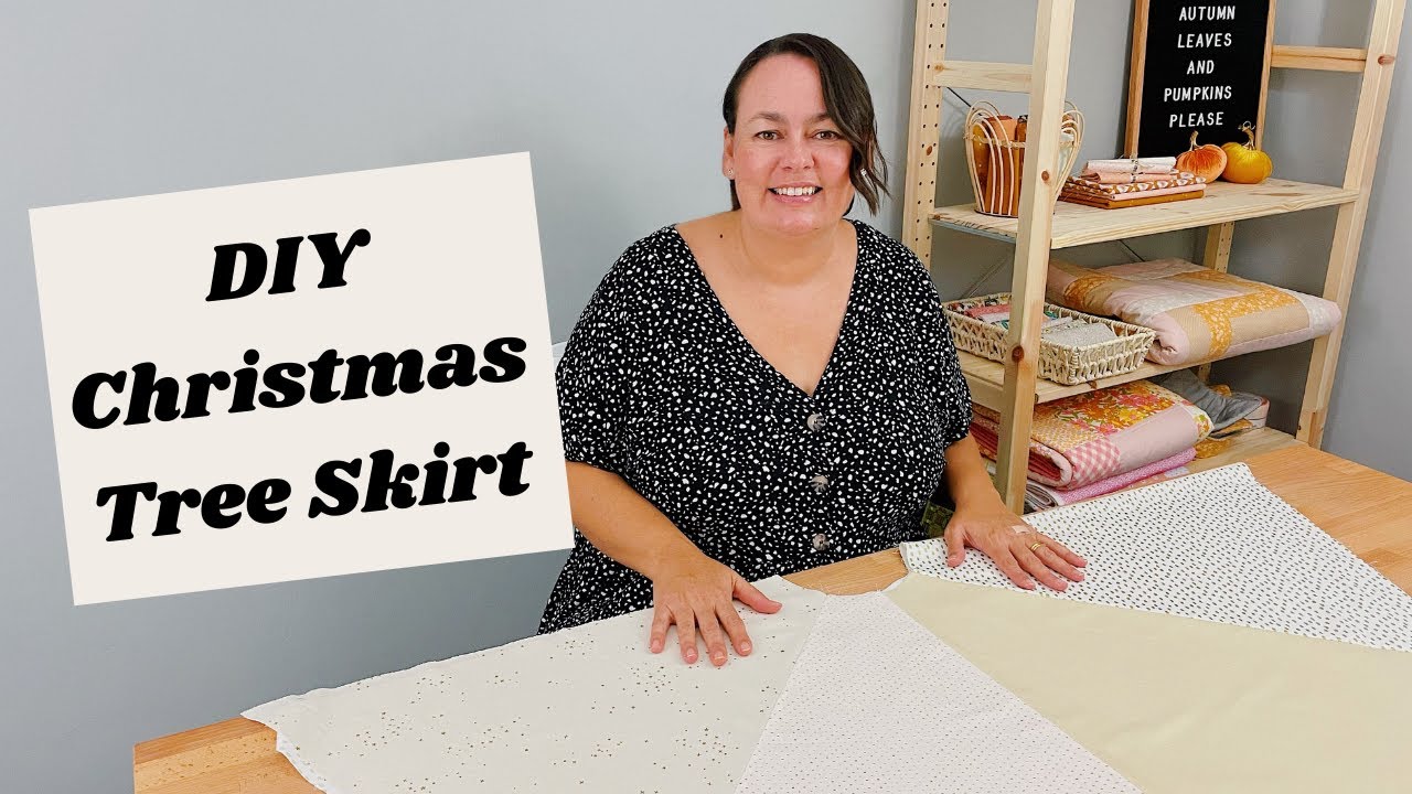 Sew a Christmas Tree Skirt - Part A! Christmas Projects to Sew and Make!