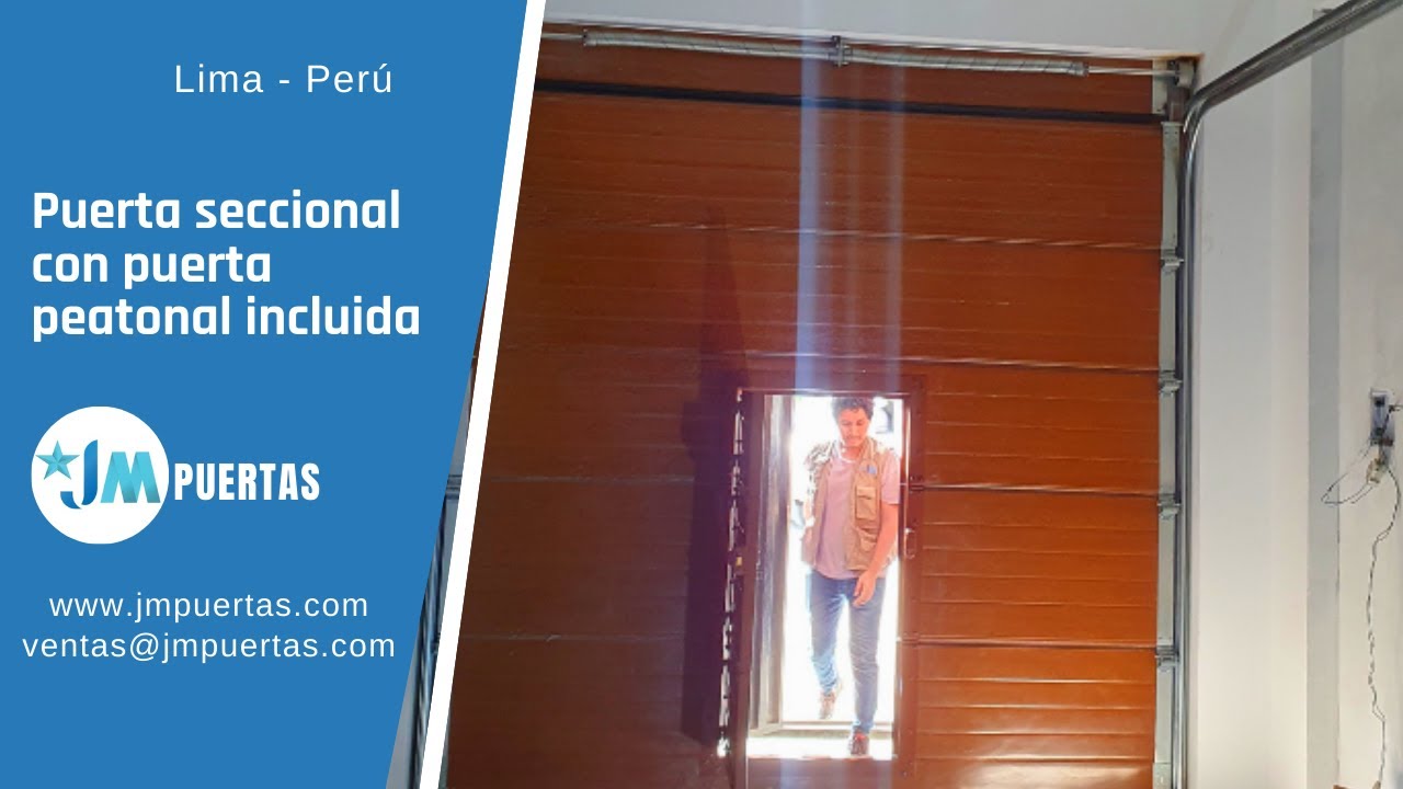 Te mostramos cómo instalamos una puerta de garaje con puerta peatonal incluida-JMPuertas automáticas