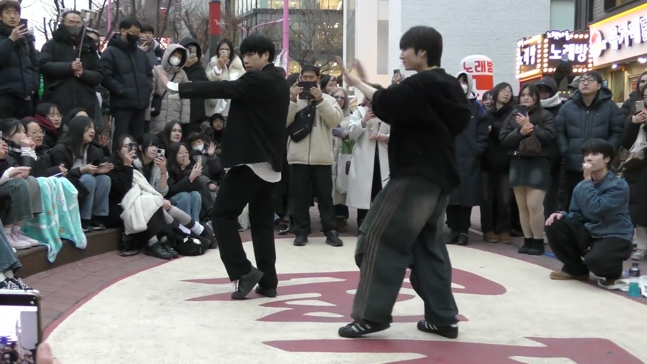 250130 kpop cover dance team ONE OF - Whiplash (aespa) Hongdae busking