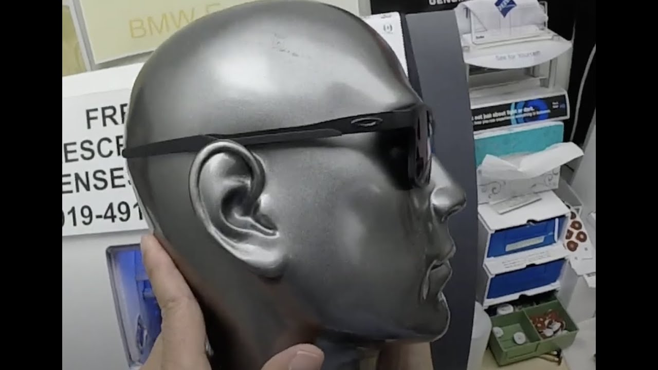 Jorge's Oakley Metalink | Zeiss SmartLife DigiBoost | PhotoFusion Gray | Platinum Anti-Glare