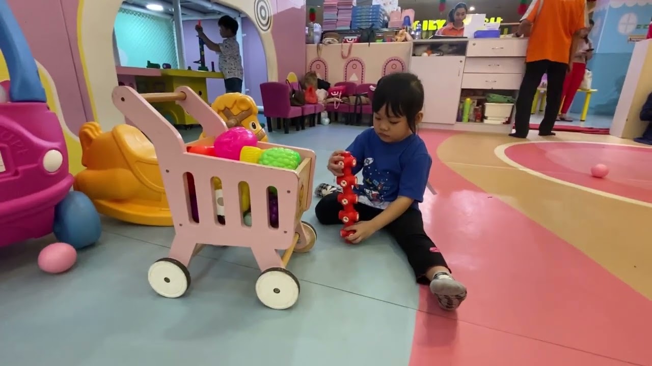 Песенка про алфавит на Baby TV | Диана и Рома | mmBOPkids tv | Песня про Кики для детей | Супер Д...