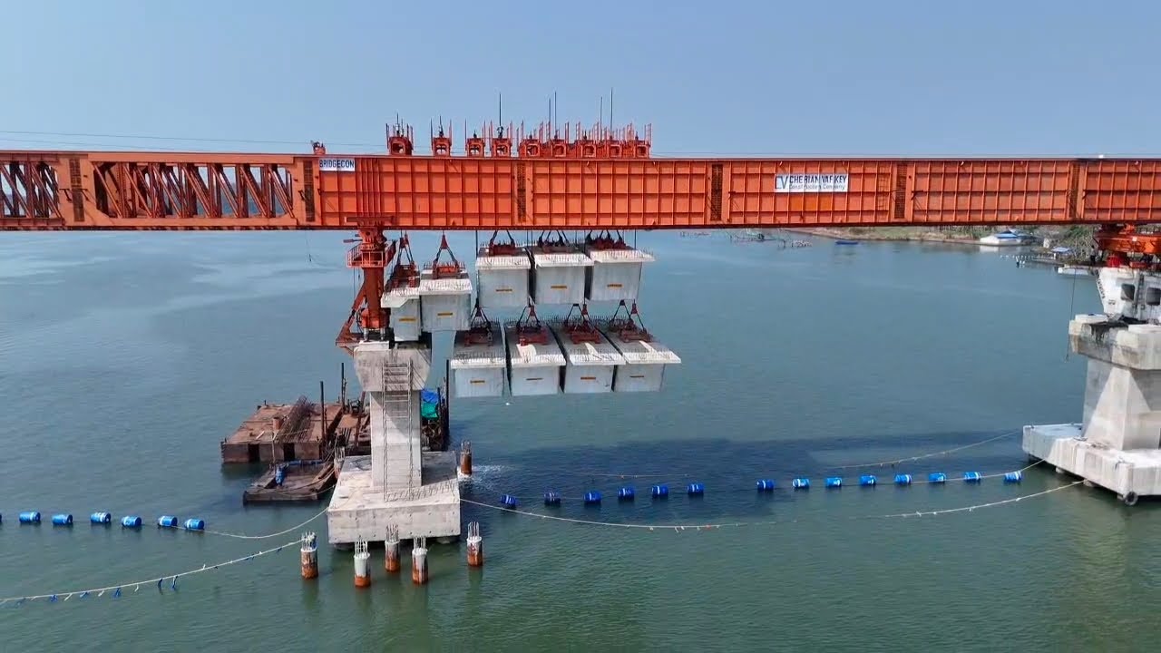 Progress of the works of the Kodungallur Azhikode Munambam Bridge can be seen.