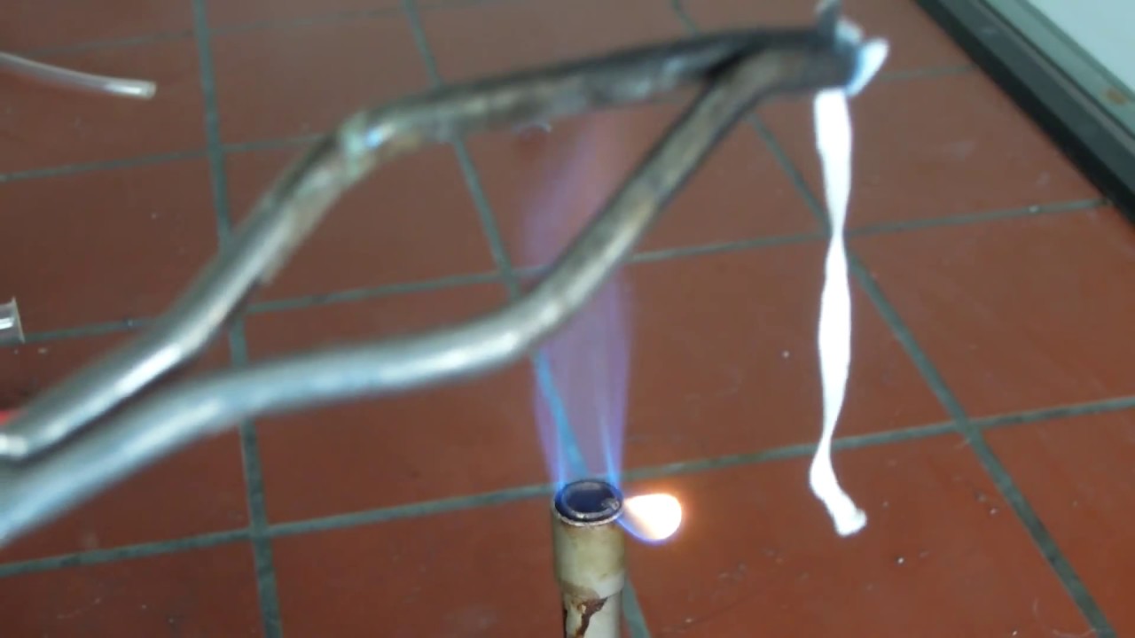 Chemieversuche: Verbrennen von Magnesium - Oxidation von Magnesium