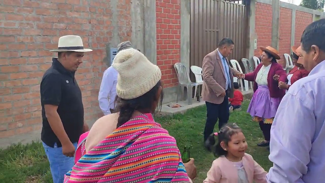 Huaynos del recuerdo/Orquesta Internacional Favorables Del Perú 