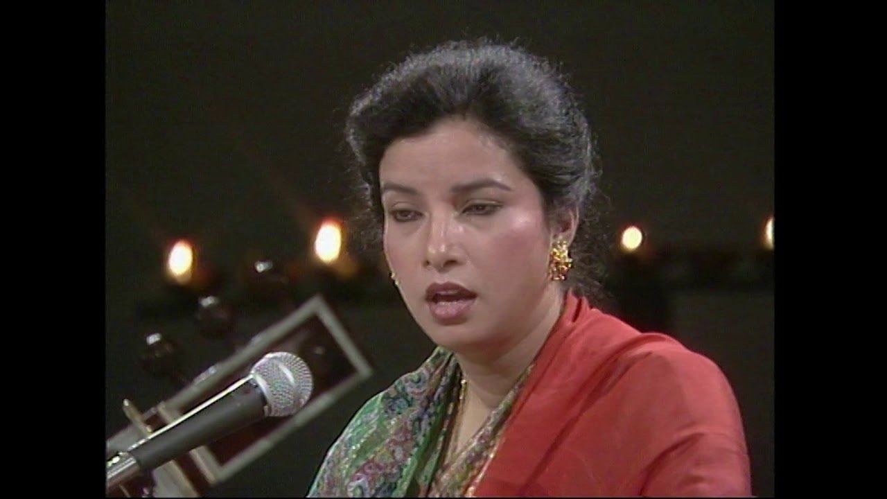 Singer : Gulshan Ara Syed, Kalam : Jigar Murad Abadi, Produced by Riffat Humayun, LIVE PERFORMANCE