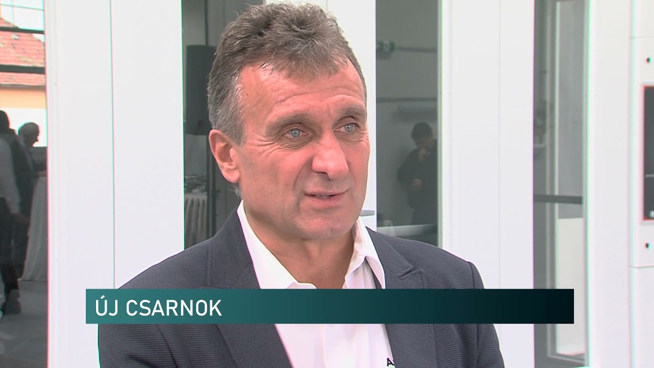 Megtartották dolgozóikat, csarnokot fejlesztettek
