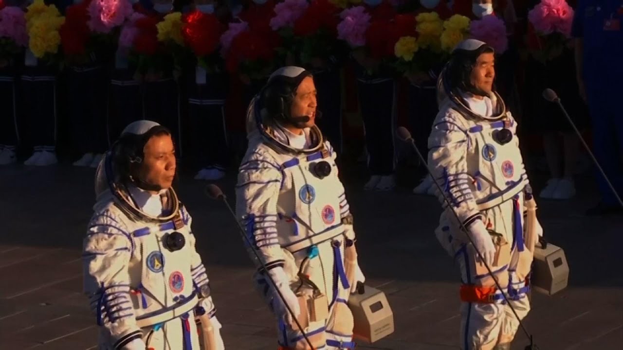 Crew going to China's new orbiting space station