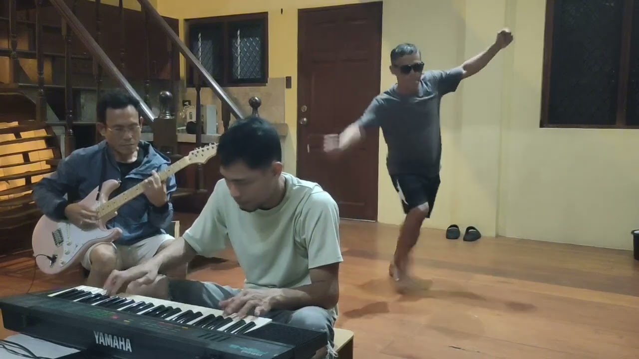 Kuratsa ang sayaw ng mga waraynon at leytenio
