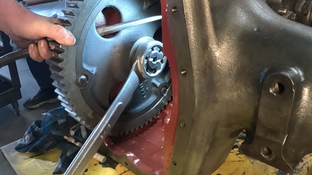 John Deere B axles and bull gear installation