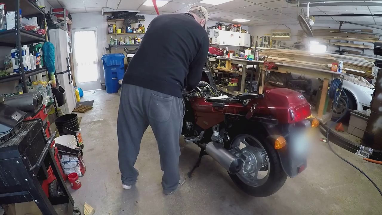 Tying the Bow Carb Sync 1987 ZG1000