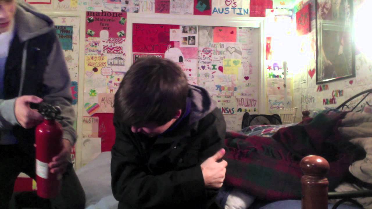 COOL MORNING 1 - Alex Constancio and Austin Mahone random blog
