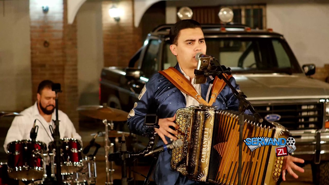 Rody Felix - El Joven De Las Canas (En Vivo 2017)