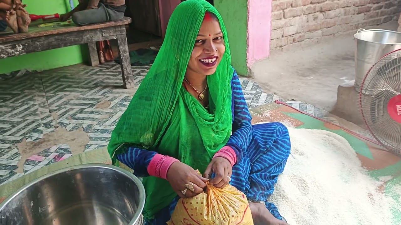 मोनिका जी बना रही है चावल और हमारे मायके से क्या आया