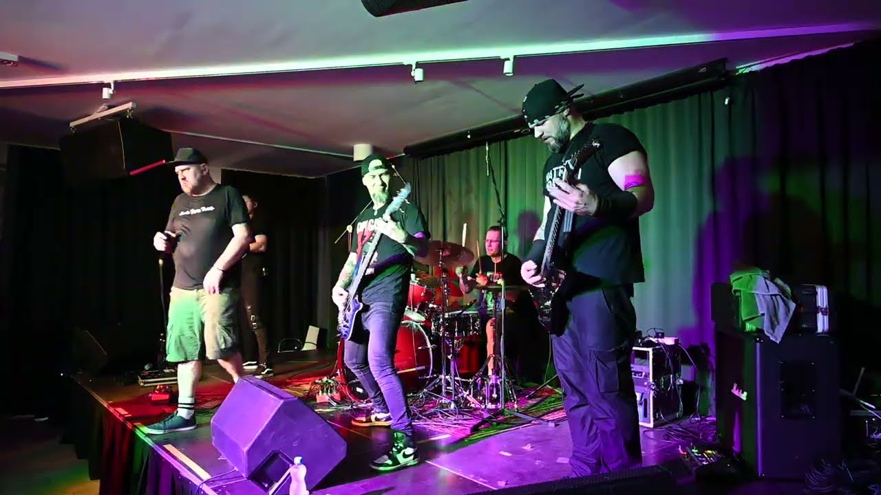 Beton - Bloodline (Slayer cover) @ Nagyerdei Víztorony, Debrecen
