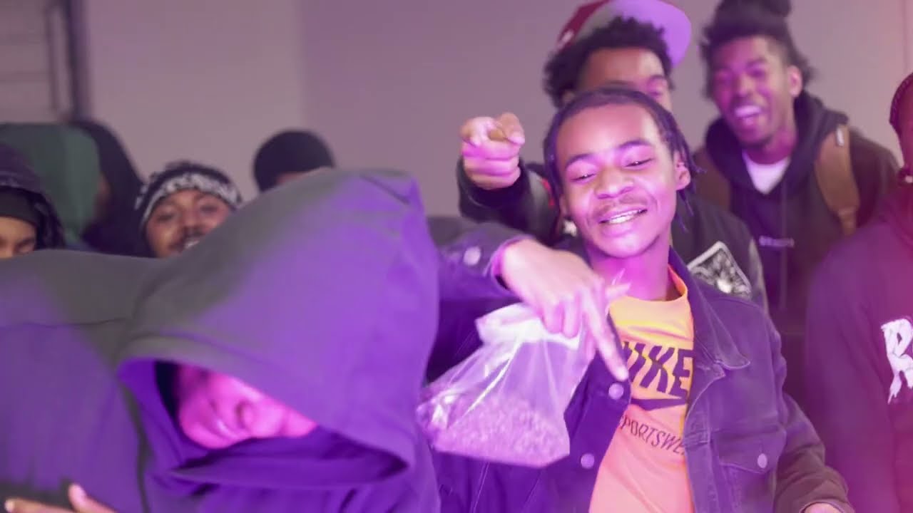 TuSavagee - Stunting Ft 9KManMan EBK Nemo WettEmUp Zyneezyy (official video) shot by DameStacks