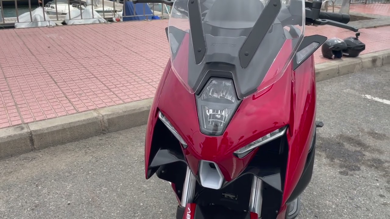 Un Scooter guerrero al ataque!! Zontes M310