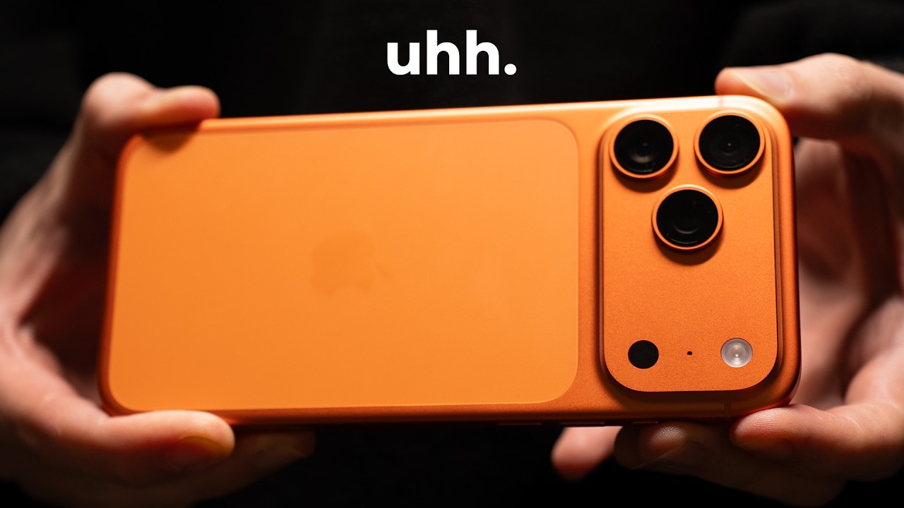iPhone 17 Pro Max развалился.