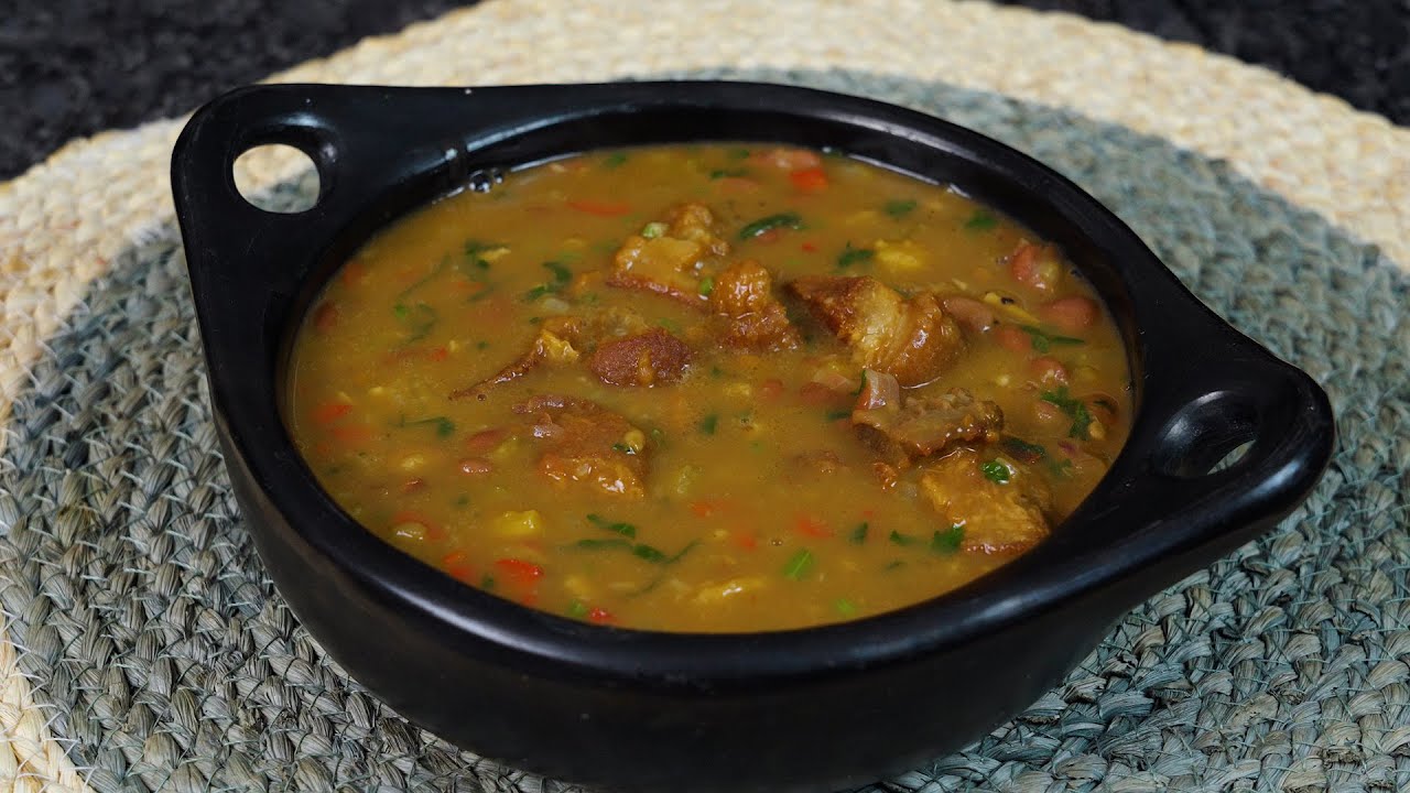 FRIJOLES CON CHICHARRONES - COMO HACER FRIJOLES CON CHICHARRONES - RECETAS PARA TODA OCASION