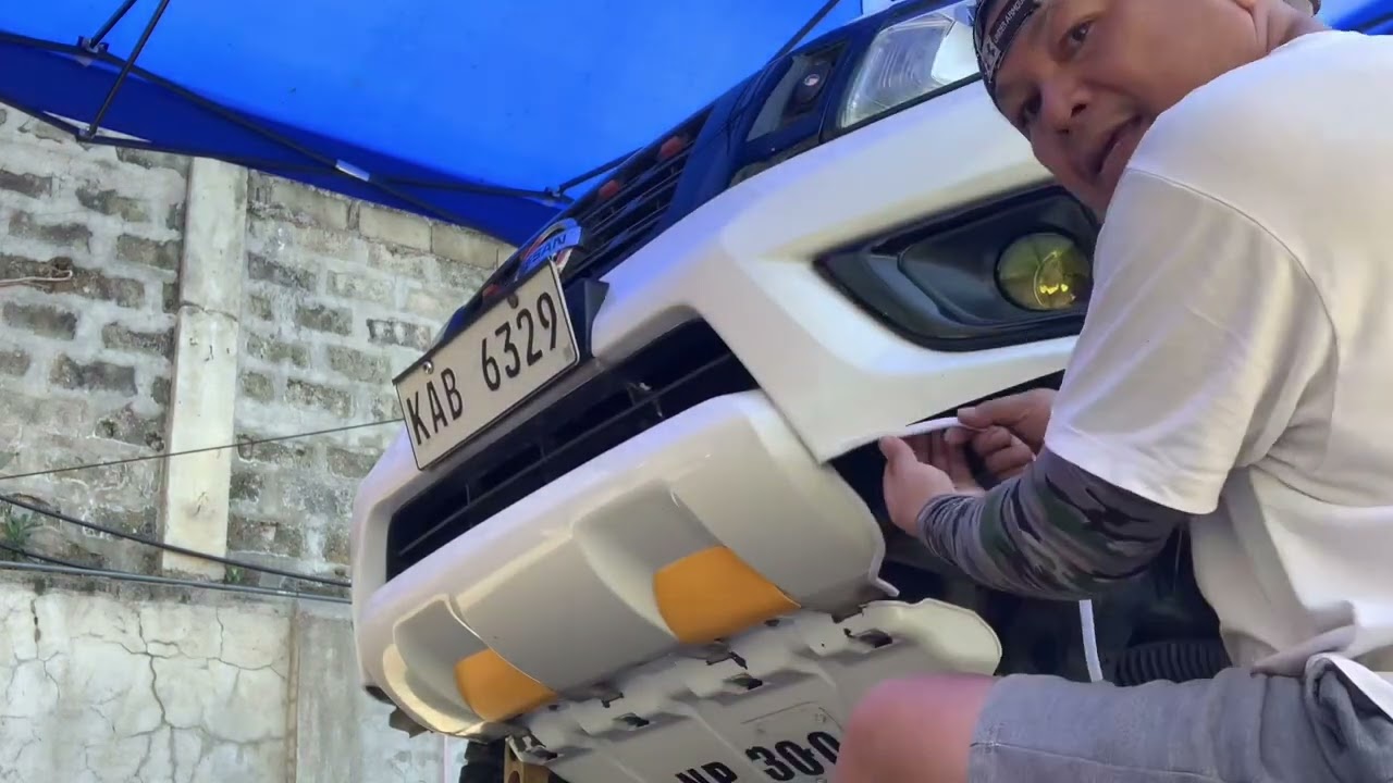 Nissan Navara np300 (diy) bumper viper cut!