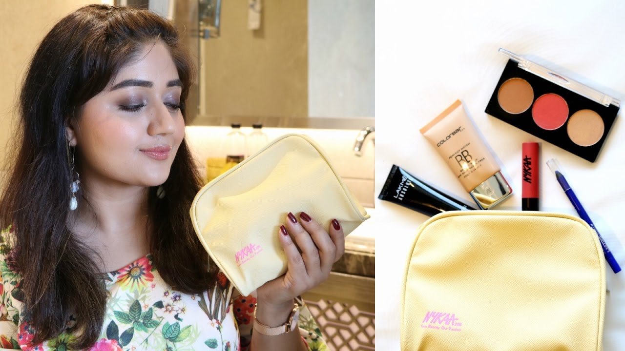 Travel Makeup Bag for Summer | corallista