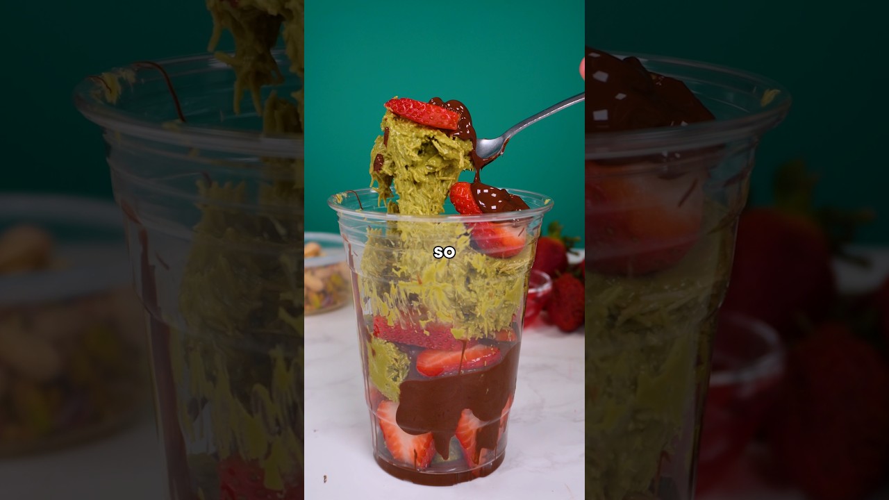 This VIRAL DUBAI CHOCOLATE STRAWBERRY CUP is like a spoonful of MAGIC!