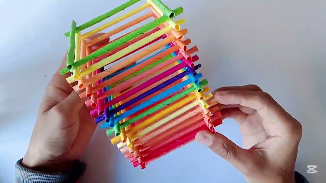 Diy cute pencil holder|paper craft ideas #shorts #diy #easy#papercraft #beautiful#paper pencil box