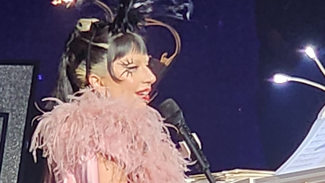 SO lucky to get Bad Romance  6-20-2024 at the Lady Gaga Jazz & Piano concert Las Vegas !!