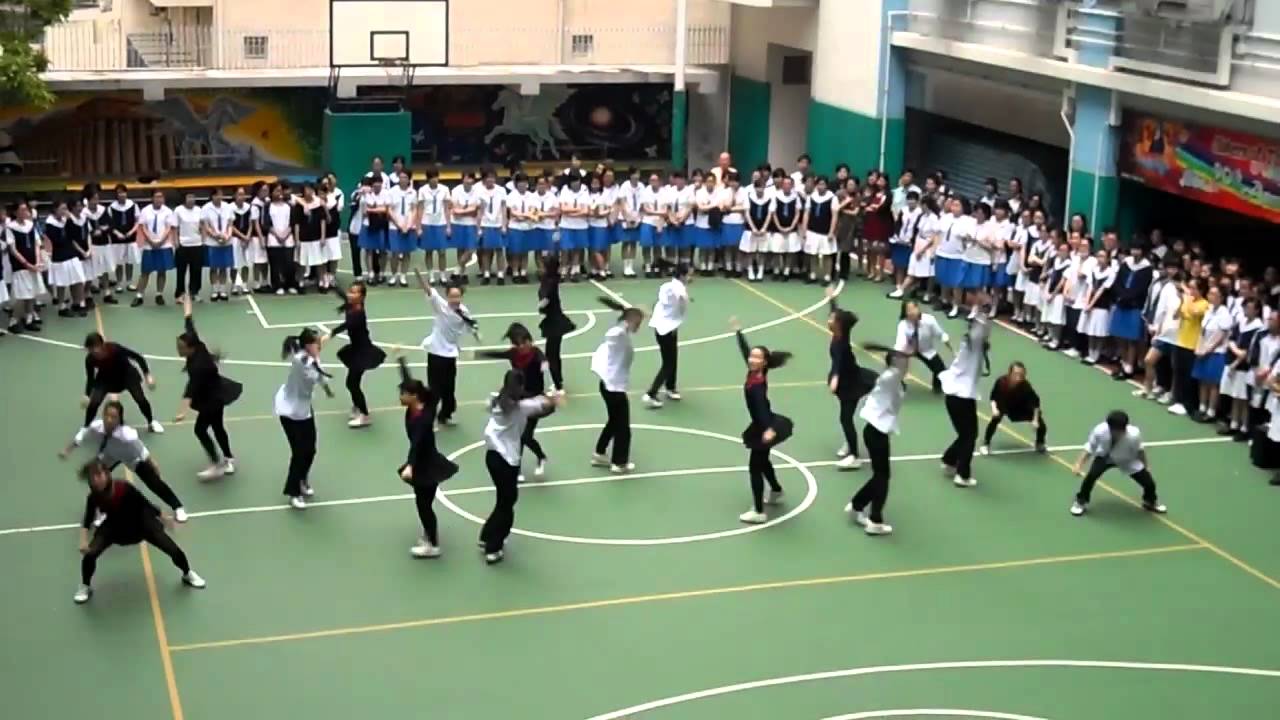 Holy Trinity College Jazz Performance(English week)