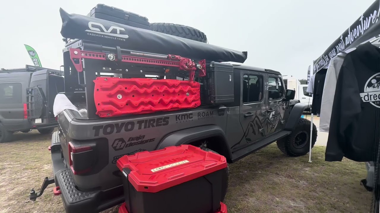 S.A.V.E Expo DAY 2 | Rigs Rolling In & Volunteers Getting Ready