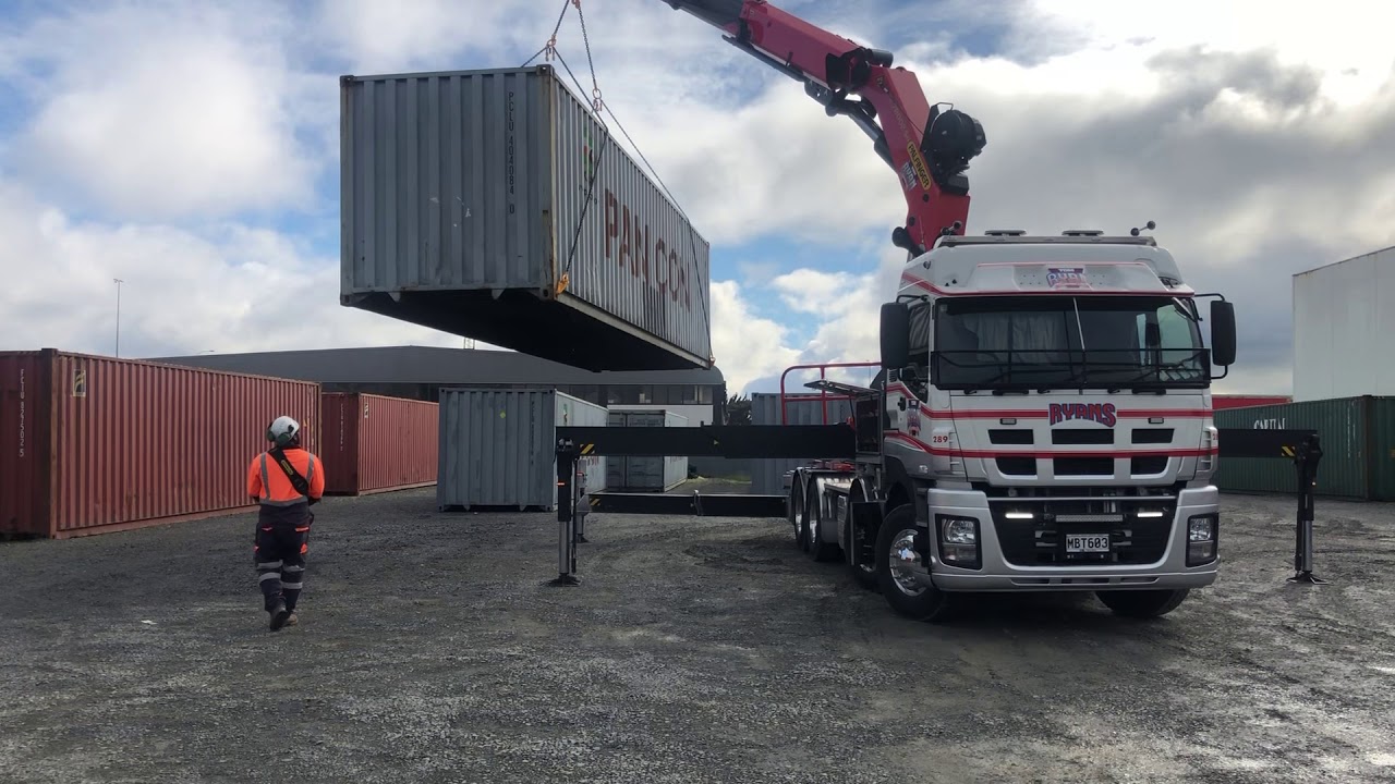 40’Ft Shipping Container Loading Using a Hiab Crane Truck