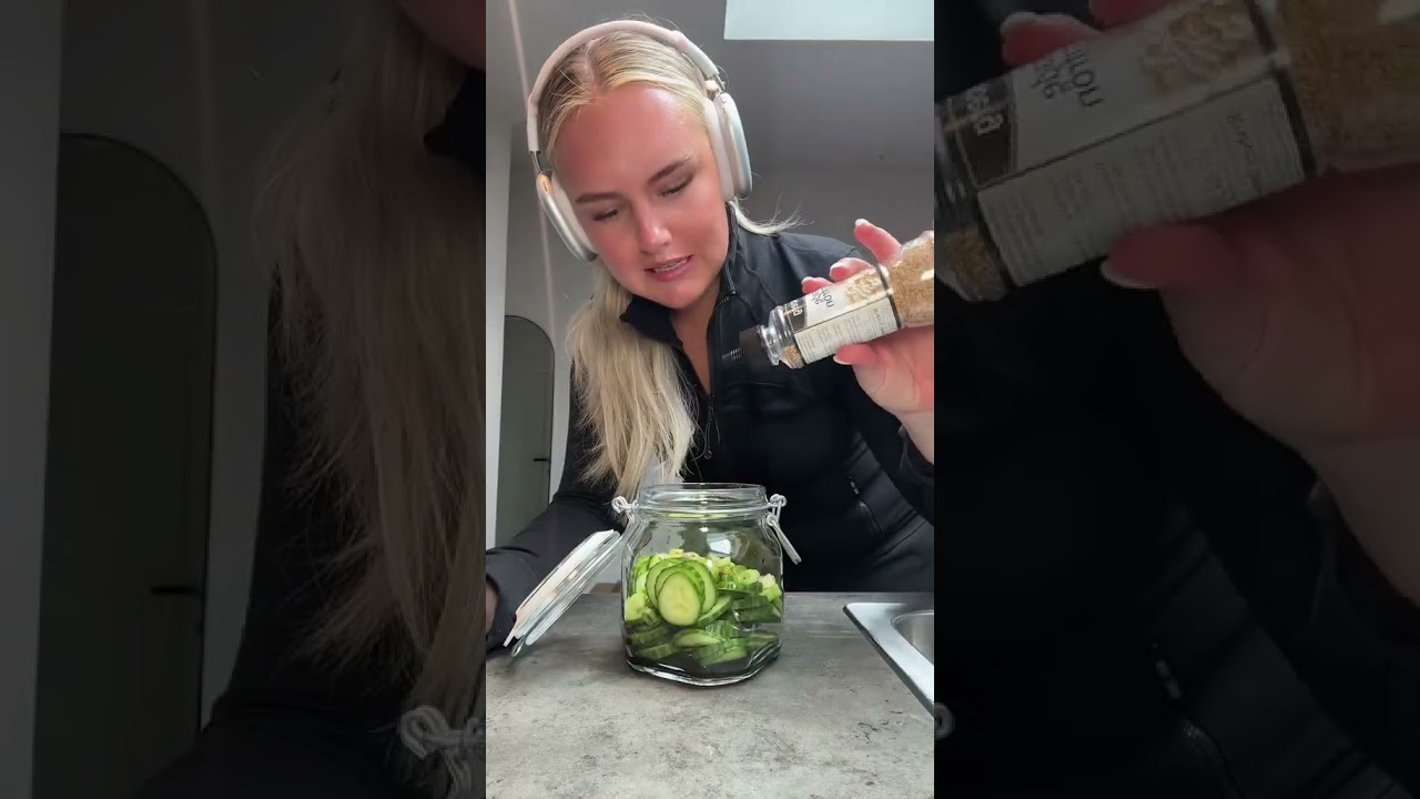 Svarar @Vendela Nilsson🍝 denna va godare &auml;n den andra l&auml;tt!! #cucumber @Logan