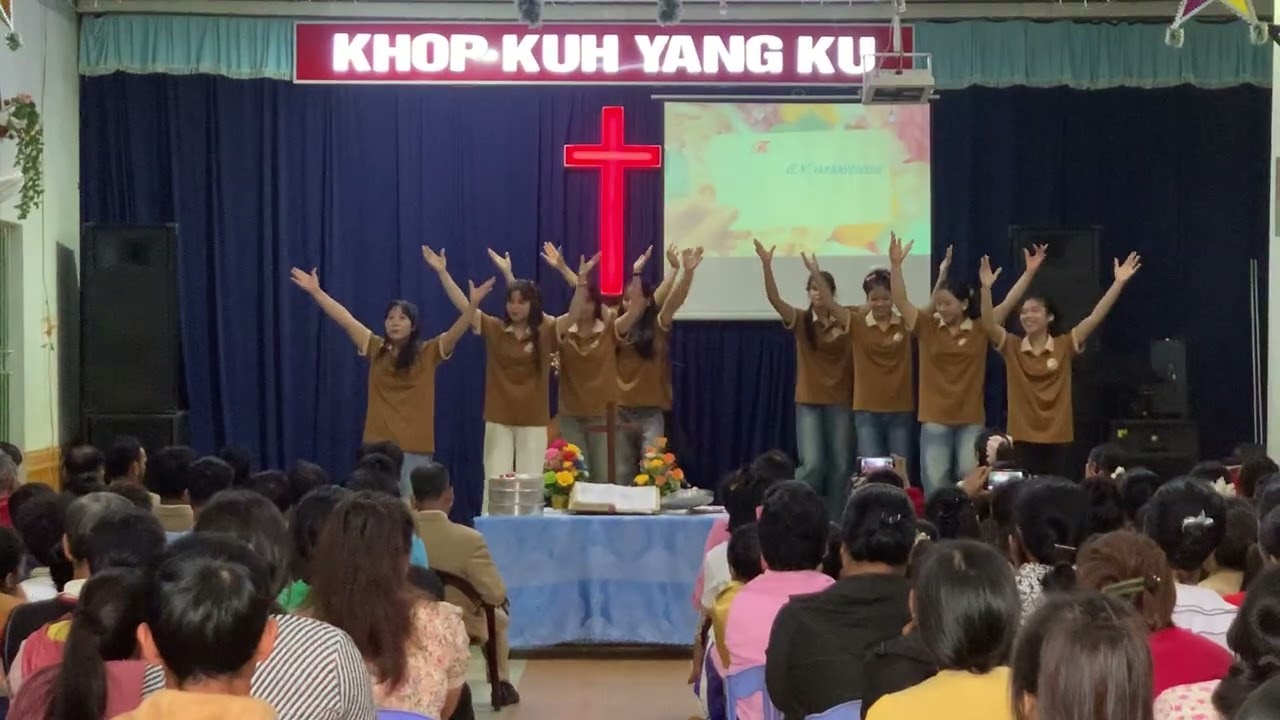 Praise ( Ca Khen Cha) BTN-HỘI THÁNH ĐAK TU I 