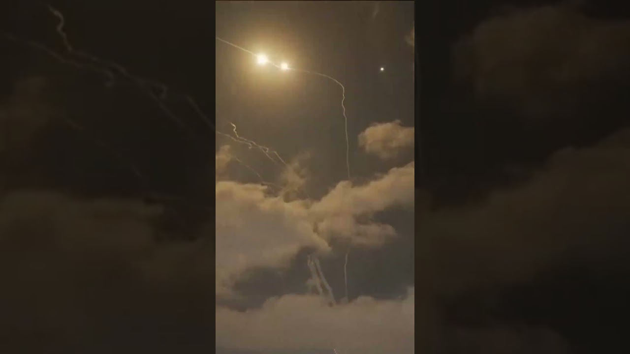 Video capture Israeli missile strikes in Iran