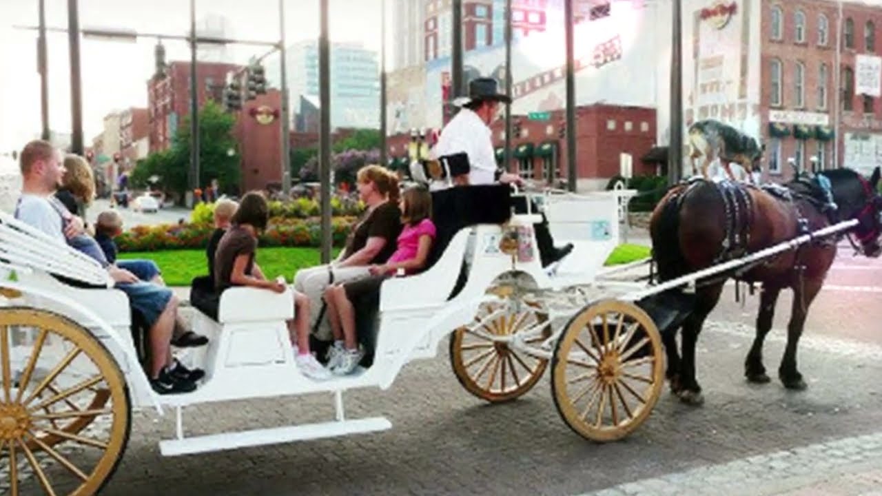 Historic Downtown Nashville to Bicentennial Mall State Park