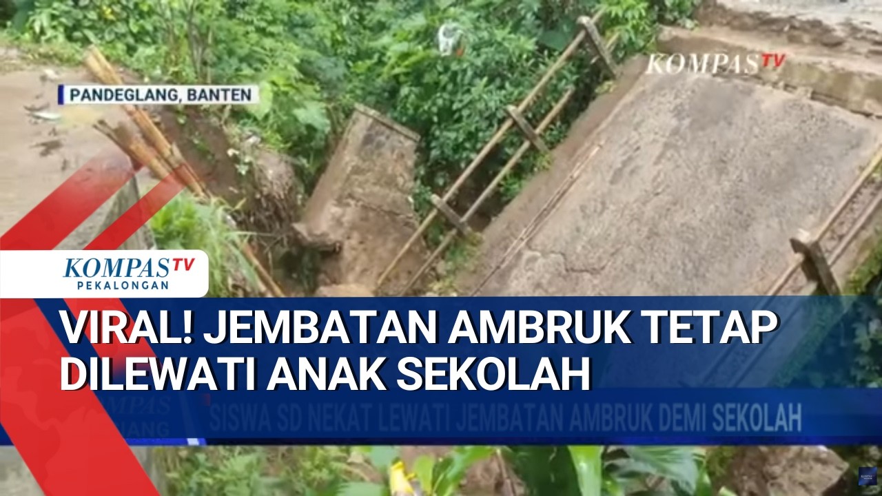 Tak Gentar! Walau Jembatan Ambruk, Siswa SD di Pandeglang Tetap Berangkat Sekolah