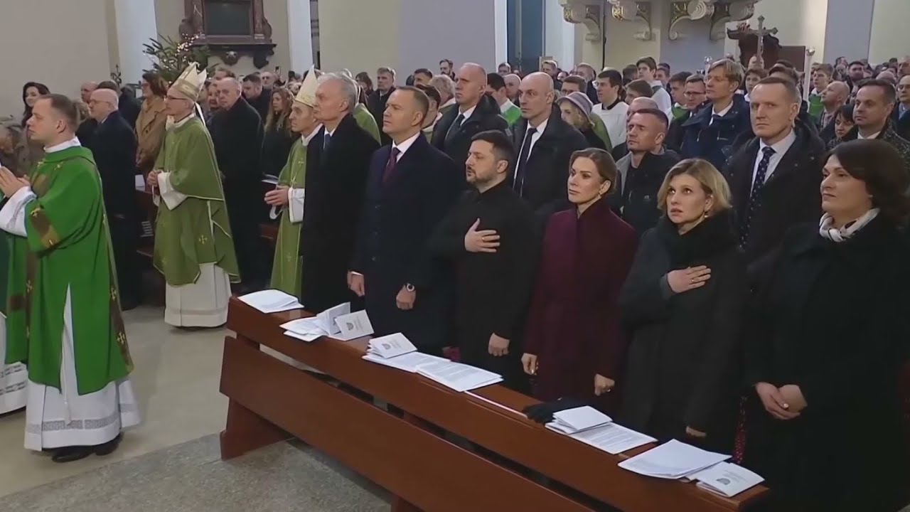 Three Anthems of Lietuva, Polska, Ukraine in Vilnius Cathedral - the best performance.